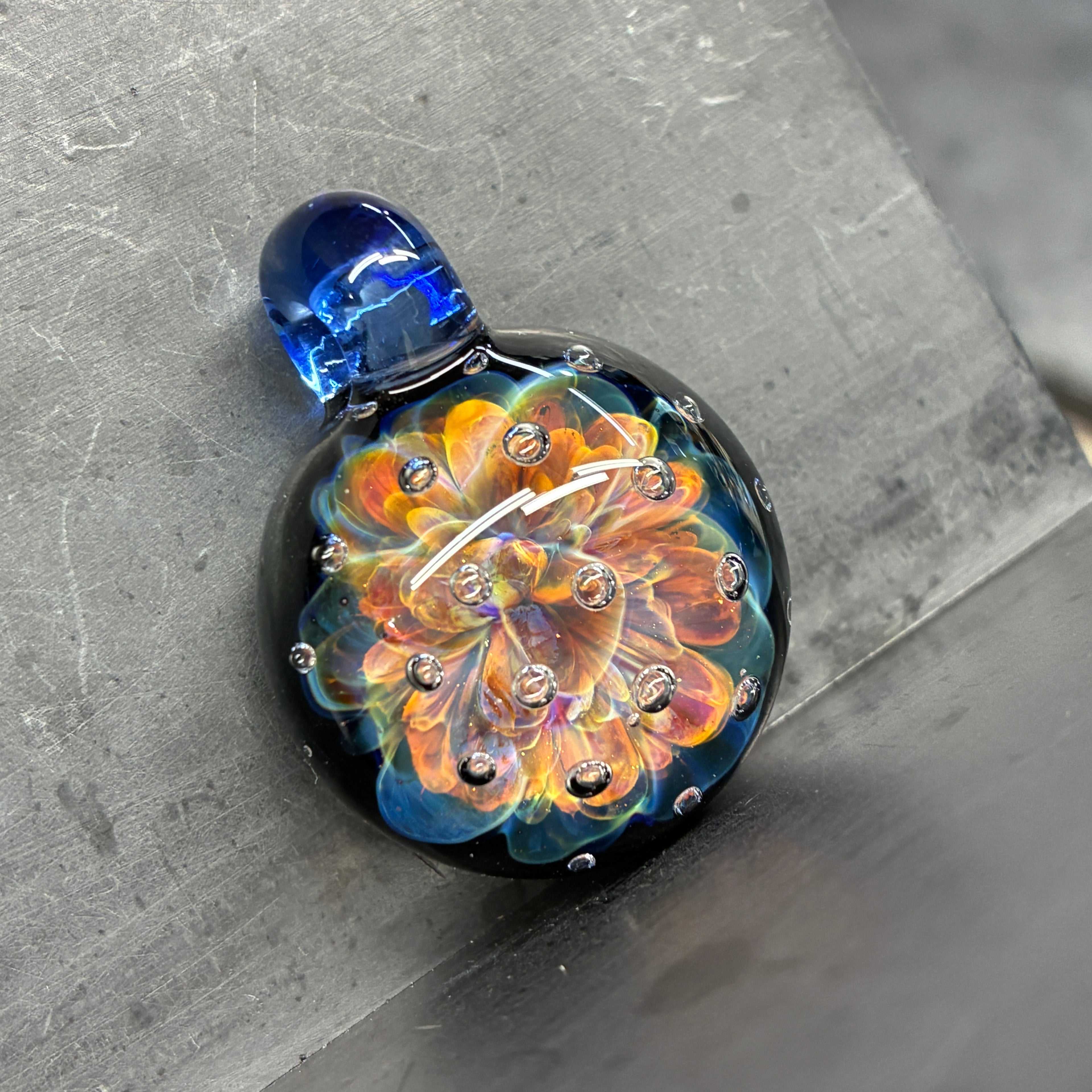 Nebula Air Trap Pendant
