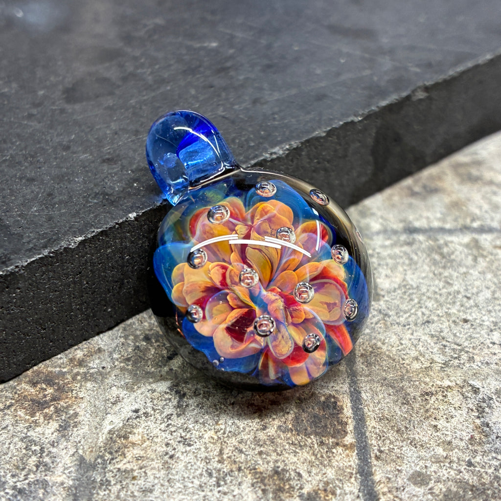 Nebula Air Trap Pendant