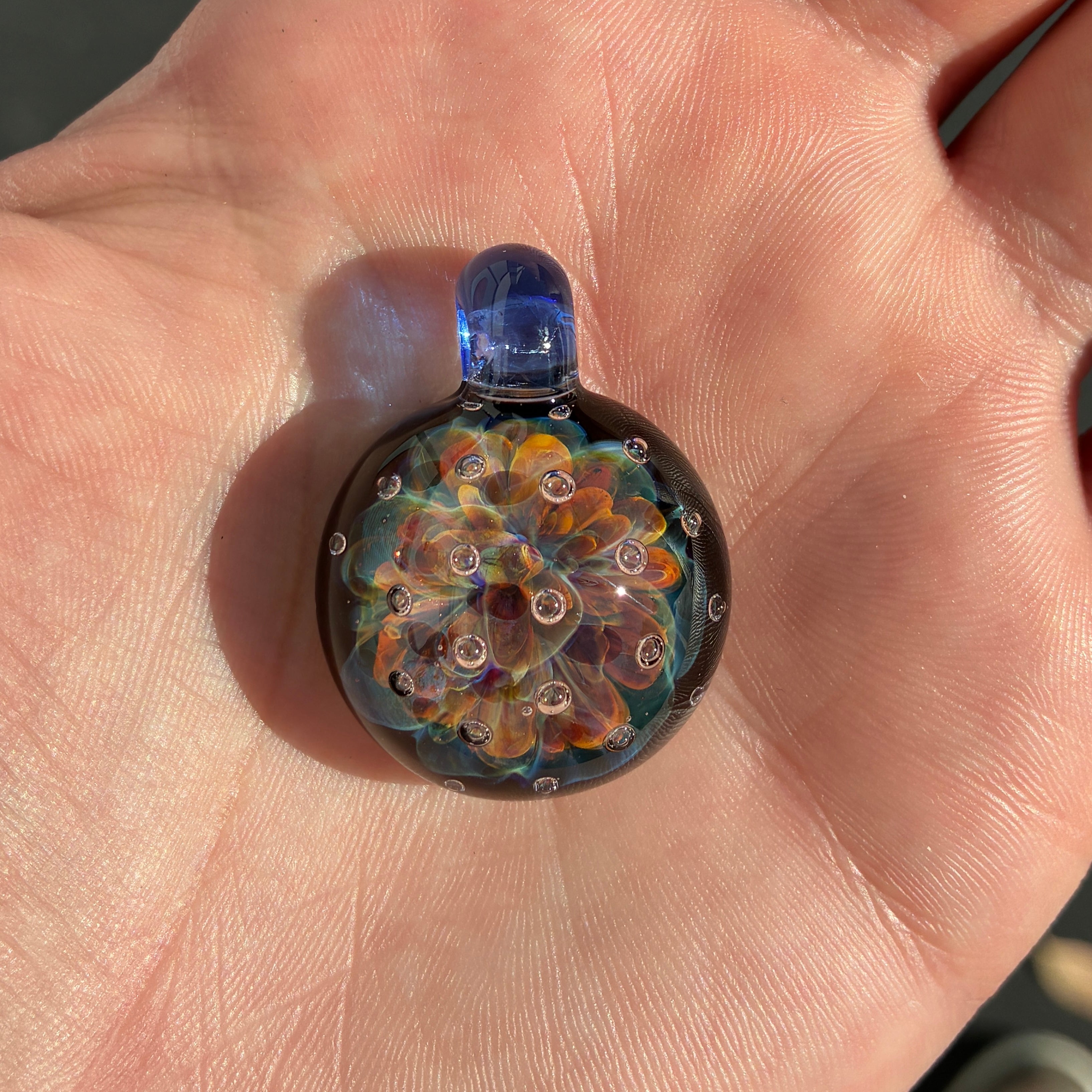 Nebula Air Trap Pendant