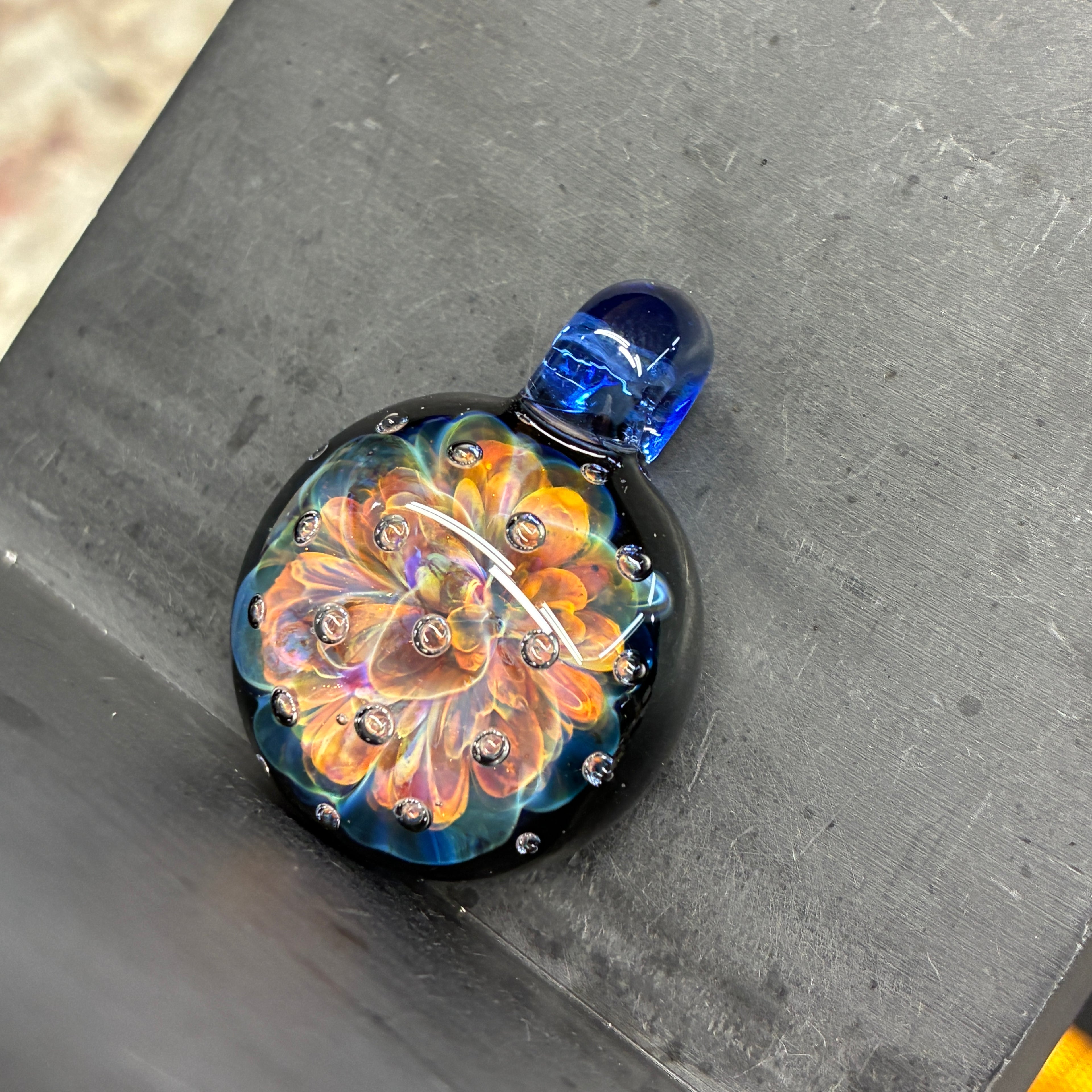 Nebula Air Trap Pendant